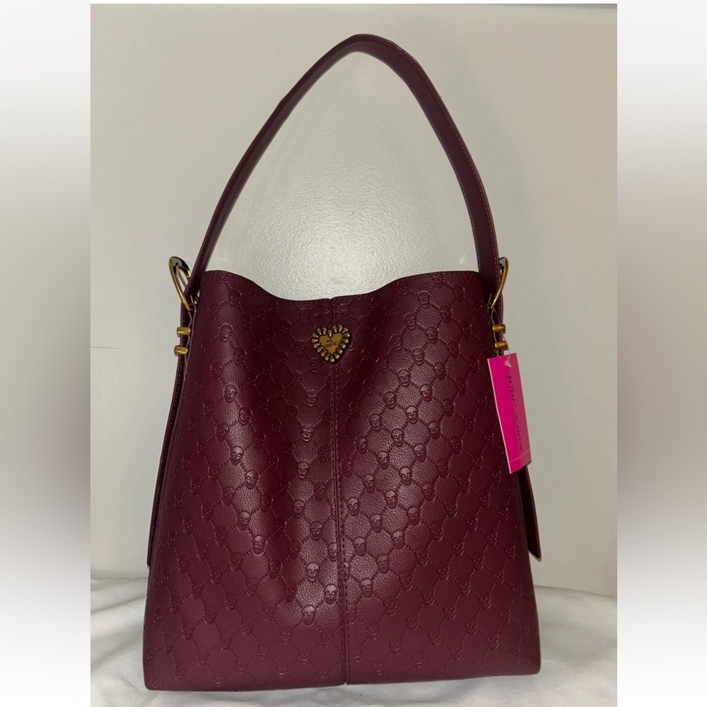 NEW! BETSEY JOHNSON XOMILLIE Large Skull Embossed Hobo Shoulder Bag Cherry